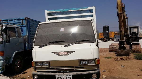 ขาย หกล้อดั๊ม Hino