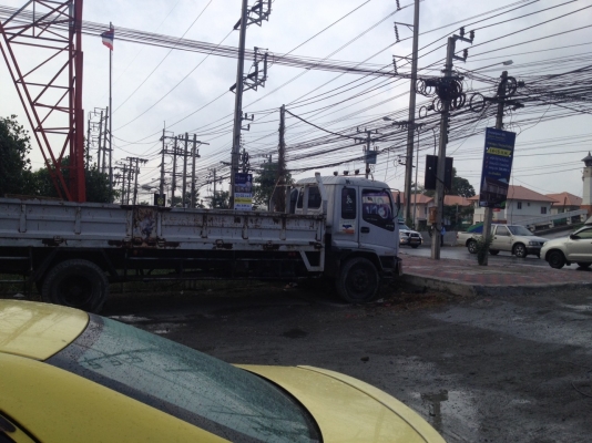 ขาย6ล้อFTR195ยูโรวันกระบะยาว7.2เมตรพร้อมใช้พร้อม