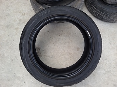 ขายยาง205/50/17 ปี 3713 BRIDGESTONE MY02  4 เส้น
