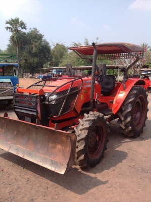 ขาย รถเเทรกเตอร์ คูโบต้า M60