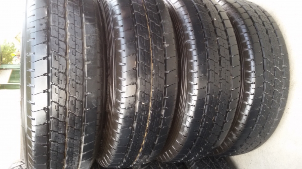 ขายล้อกะทะขอบ15 6รูพร้อมยางป้ายแดงชุดละ10500