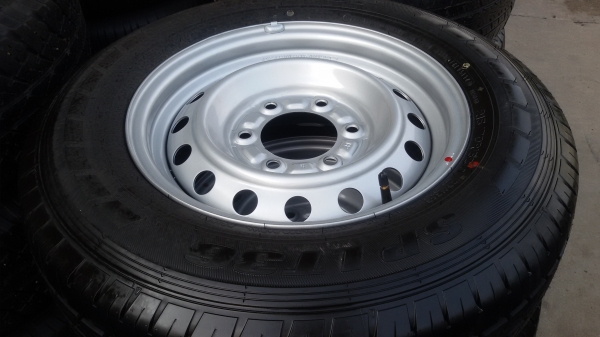 ขายล้อกะทะขอบ15 6รูพร้อมยางป้ายแดงชุดละ10500