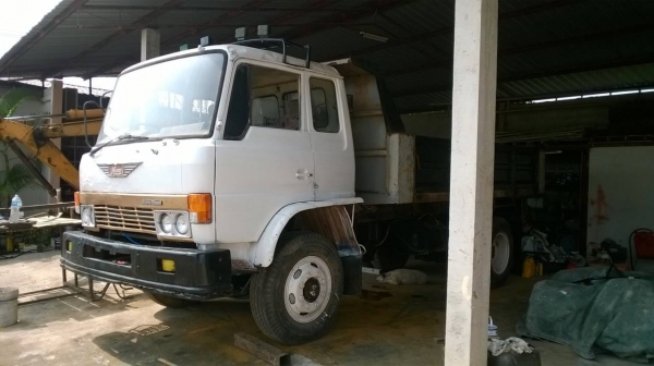 ขาย 6 ล้อดั้มยาง 900 KR360 เครื่อง EH100 150 แรงม้า ดั้มยาว 4 เมตร เฟืองท้ายใหญ่ พวงมาลัยพาวเวอร์ ทะเบียนพร้อม ขาย 6 ล้อดั้มยาง 900 KR360 เครื่อง EH100 150 แรงม้า ดั้มยาว 4 เมตร เฟืองท้ายใหญ่ พวงมาลัยพาวเวอร์ ทะเบียนพร้อม