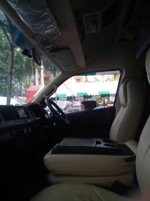 ขายรถตู้. TOYOTA  COMMUTER  CNG  เบนซิน  2011. MT.   แต่งวีไอพีเรียบร้อย. ราคา775,000 บาท. โทร 0922726669 ตันหยง ค่ะ