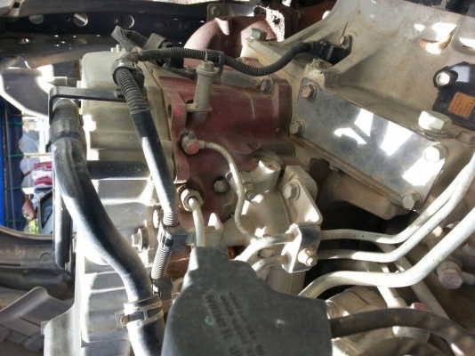 รถฮีโน่ 6 ล้อดั้ม  175 แรงม้า ปี 53  ( รถวิ่ง 9x,xxx กม. )   สนใจติดต่อ  081 - 6079515