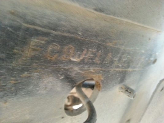 รถฮีโน่ 6 ล้อดั้ม  175 แรงม้า ปี 53  ( รถวิ่ง 9x,xxx กม. )   สนใจติดต่อ  081 - 6079515