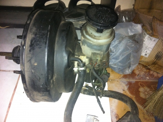 ขายหม้อลมเบรกอีซุซุทูรเปอร์เก่าญี่ปุ่นใส่อีซุซุTFRได้คับ