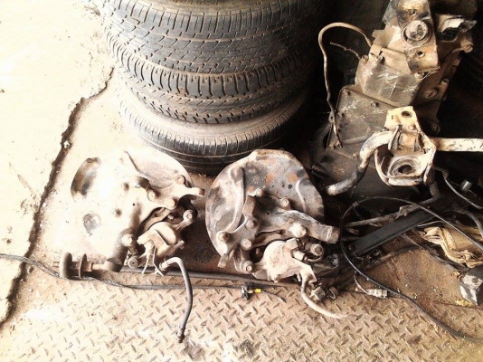 ดุมหน้า L200