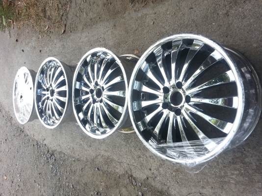 ขอบ19  หน้า8.5 หลัง9.5  vipสวยๆ