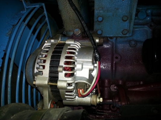 ขาย Airman 390 พร้อมใช้งานครับ เครื่องแน่นๆๆครับ ( ขายต่อครับลูกค้ามัดจำแล้วไม่มาเอาครับ ) ขาย Airman 390 พร้อมใช้งานครับ เครื่องแน่นๆๆครับ ( ขายต่อครับลูกค้ามัดจำแล้วไม่มาเอาครับ )