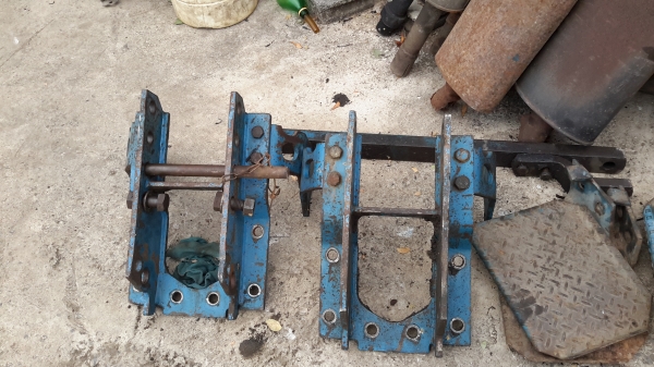 ขายอะไห่ลรถไถฟอดเก่านอกทุกอย่างรับสั่งและจัดส่งทั่วไทยครับ