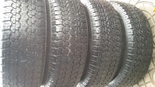 ขายล้อขอบ16 พร้อมยาง245 70 16 ปี12ชุดละ11500