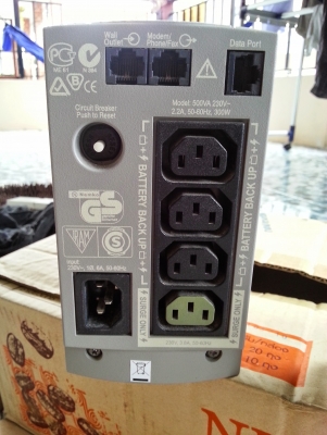 ขาย UPS เครื่องจ่ายไฟสำรอง ยี่ฮ้อ APC ขาย UPS เครื่องจ่ายไฟสำรอง ยี่ฮ้อ APC