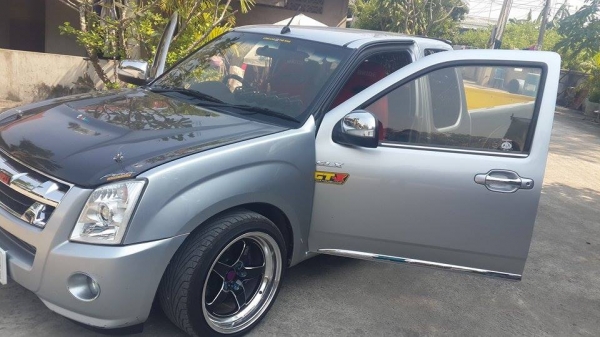 ขาย ISUZU D-MAX ปี 2011 แต่งสวย พร้อมเครื่องเสียง แม็กใหม่ สนใจติดต่อ 0925464849 ขาย ISUZU D-MAX ปี 2011 แต่งสวย พร้อมเครื่องเสียง แม็กใหม่ สนใจติดต่อ 0925464849