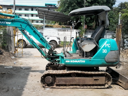 ขายPC 30-7สภาพช่วงล่างเต็ม มีลายแย็ก เอวแน่น เครื่องดีปั๊มนิ้ว แห้งๆ สภาพเหมือนรถนอก ขายPC 30-7สภาพช่วงล่างเต็ม มีลายแย็ก เอวแน่น เครื่องดีปั๊มนิ้ว แห้งๆ สภาพเหมือนรถนอก