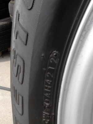 กะทะล้อพร้อมยาง 17X7 1/2J ขนา 6 รู มี 1 ล้อ TEL.081-427-3941 กะทะล้อพร้อมยาง 17X7 1/2J ขนา 6 รู มี 1 ล้อ TEL.081-427-3941