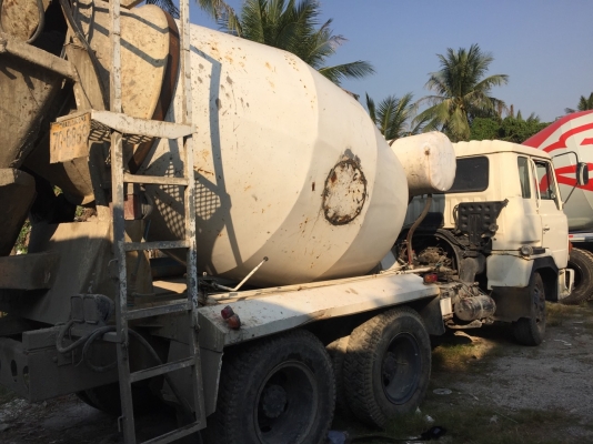 ขายงด่วนครับ รถโม่ปูน แบบตรง HINO FS600B รถพร้อมใช้งาน เอกสารพร้อมครับ