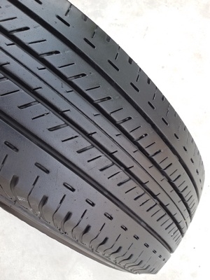 ขายยาง195R15C ปี 3813 BRIDGESTONE DURAVIS R611 4 เส้น