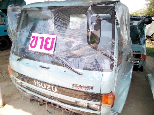 ( ขาย )     หัวเก๋ง  ISUZU  ROCKY  สวย ๆ  ภายในครบ  ( ระบบไฟพร้อม )  สภาพพร้อมใช้งาน  /  ใส่ 10 ล้อ  และ   6 ล้อใหญ่