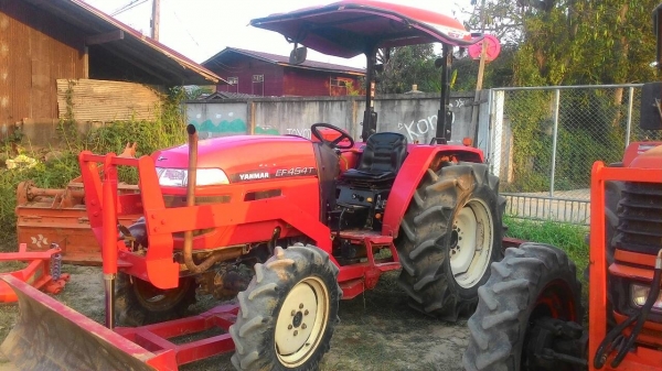 ขายยันม่า 49แรง สภาพใหม่ไม่ได้ใช้ ไมล์ 700 ชม.กับ 600 ชม.อุปกรณ์ครบ 3 ชิ้นมีให้เลือกทั้งเงินสดกับเงินผ่อน