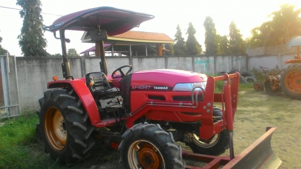 ขายยันม่า 49แรง สภาพใหม่ไม่ได้ใช้ ไมล์ 700 ชม.กับ 600 ชม.อุปกรณ์ครบ 3 ชิ้นมีให้เลือกทั้งเงินสดกับเงินผ่อน