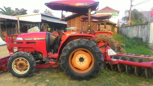 ขายยันม่า 49แรง สภาพใหม่ไม่ได้ใช้ ไมล์ 700 ชม.กับ 600 ชม.อุปกรณ์ครบ 3 ชิ้นมีให้เลือกทั้งเงินสดกับเงินผ่อน