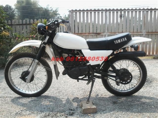 ขาย DT125 Mono ทะเบียนพร้อมโอนภาษีขาดเครื่องดีสีตรงเล่มระบบไฟหน้าไฟเลี้ยวออกแตรดัง ขาย 25000 บาท