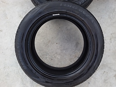 ขายยาง205/55/16 ปี 12/3เส้นปปี11/1เส้น BRIDGESTONE AR10  4  เส้น