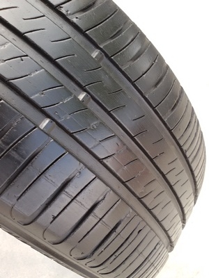 ขายยาง205/55/16 ปี 11  MICHERLIN ENERGY XM2 4 เส้น