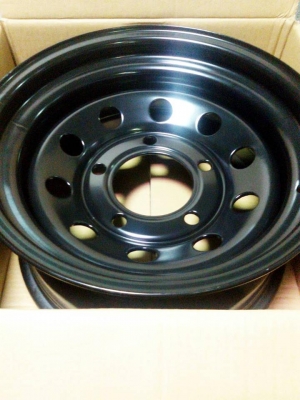 จำหน่ายกระทะรูกลมของใหม่ 5/165.1 ใส่ Landrover Serie / Defender / Discovery