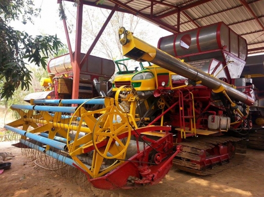 ขายรถเกี่ยวข้าวเกษตรพัฒนา รุ่นไอ้หนุ่มไวไฟ ปี49 เครื่อง6HH1 210เทอร์โบ ตัวเดิน12 ปั้ม22ไดกิ้น อุ้ม2.5ตัน เครื่องดี ช่วงล่างดี สภาพพร้อมใช้งาน สนใจโทร 090-8588220คุณนะ 093-3258446คุณบิวตี้ ID:narong498 หรือ www.truck.in.th/498 หรือfb:ณรงค์ ซื้อขายรถมือสอง