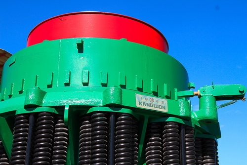 ขายเครื่องโม่หิน Cone crusher ยี่ห้อ Kangwon ขายเครื่องโม่หิน Cone crusher ยี่ห้อ Kangwon