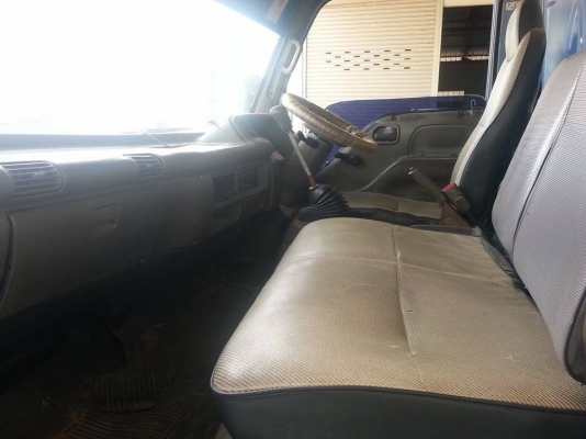 ขาย6ล้อ อีซูซุNPR เครื่อง120แรง ยาว5ม เครื่องดี คัชซีสวย ยางดี ภายในสวย แอร์เย็น สภาพพร้อมใช้งาน เอกสารพร้อมโอน จัดไฟแนนซ์ได้ เงื่อนไขง่ายๆวันเดียวรับรถ สนใจโทร 090-8588220คุณนะ 093-3258446คุณบิวตี้ ID:narong498 หรือ www.truck.in.th/498 หรือfb:ณรงค์ ซื้อข