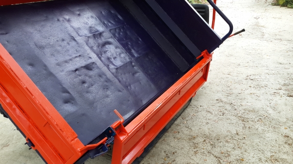 รถบรรทุกการเกษตรและก่อสร้าง  รหัส J - 18