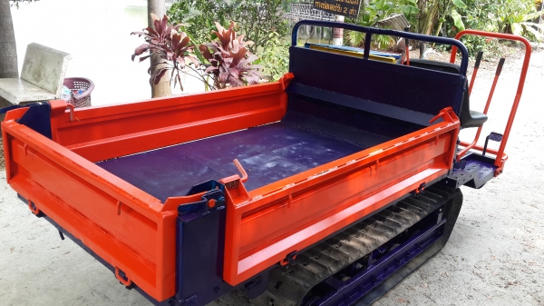 รถบรรทุกการเกษตรและก่อสร้าง  รหัส J - 18