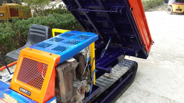 รถบรรทุกการเกษตรและก่อสร้าง  รหัส J - 18