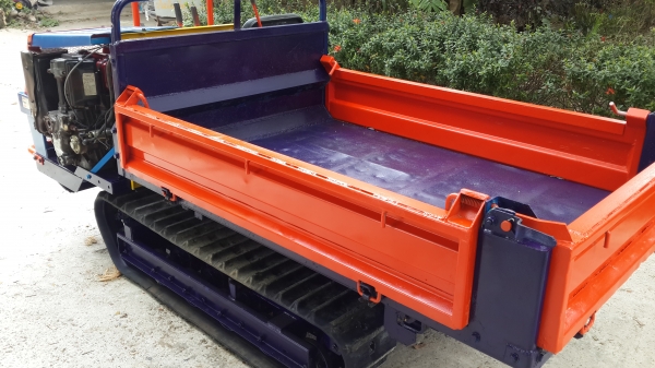 รถบรรทุกการเกษตรและก่อสร้าง  รหัส J - 18