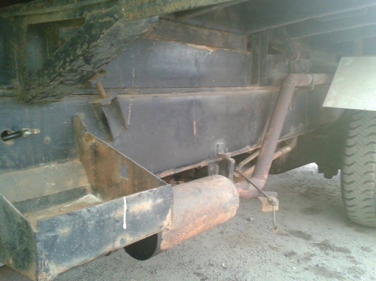 ขาย10ล้อ2เพลา ดั้มISUZU ร็อกกี้210แรง กระบะดั้มสามมิตร เครื่องดี แคชซีสวย พ.เพาเวอร์ เบรกทิฟฟี่ ภายในสวย แอร์เย็น สภาพพร้อมใช้งาน เอกสารพร้อมโอน  จัดไฟแนนซ์ได้4แสน เงื่อนไขง่ายๆวันเดียวรับรถ สนใจโทร 090-8588220คุณนะ 093-3258446คุณบิวตี้ ID:narong498 หรือ