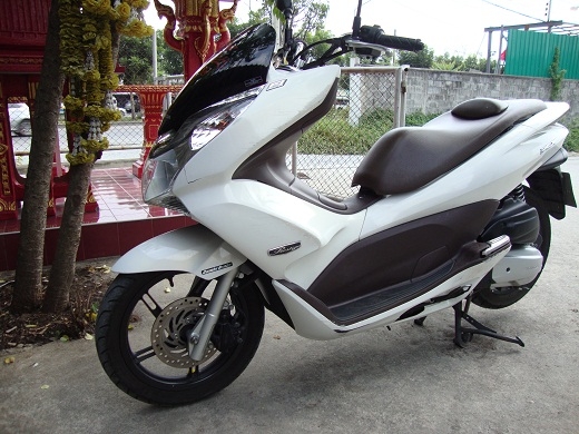 ขาย PCX 125 i  ปี 2553 รถบ้านแท้ เครื่องเดิม ไม่เคยแกะคับ