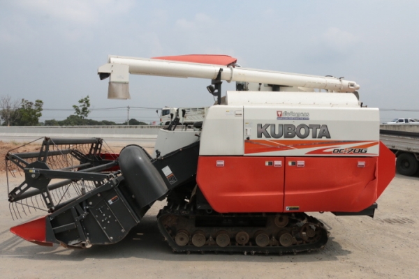 รถใหม่ชัดๆ 299 ชั่วโมง KUBOTA DC70 พร้อมใช้สุดๆ