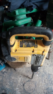 ขาย !! แย็กDeWALT รุ่น D25601 สภาพพร้อมใช้งาน