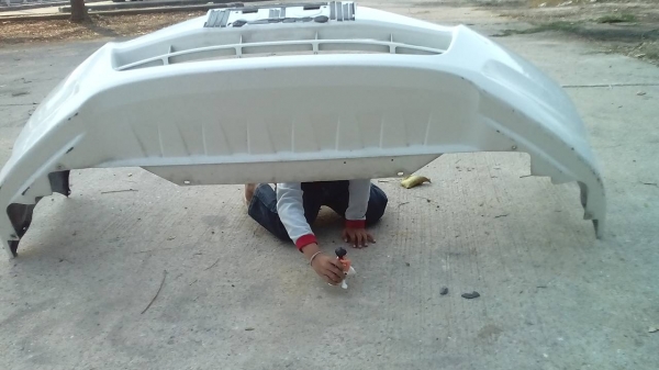 ขายกันชนหน้า+กระจังหน้าhonda city แท้ติดรถถูกๆ