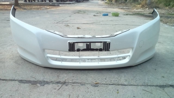 ขายกันชนหน้า+กระจังหน้าhonda city แท้ติดรถถูกๆ