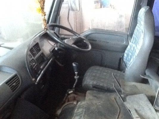 หัวเก๋งIsuzu deca gxz270 เก่านอกสภาพดีสวยๆ