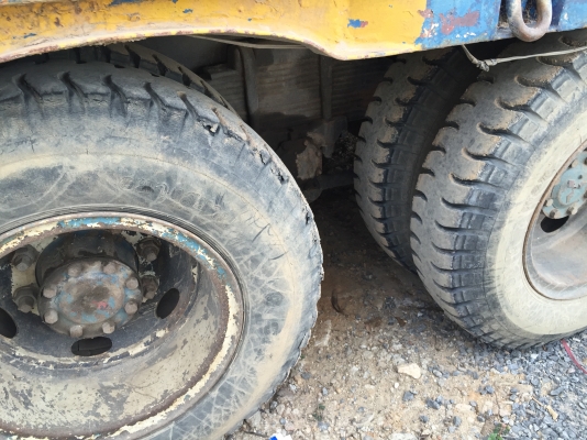 10ล้อเพลาเดียวท้ายลาด ฟูโซ่ FN215K-50781..บรรทุก200ได้สบาย (จะไม่เอาพื้นหางปลาก็ได้...ราคาลดลงมา)