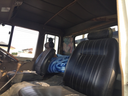 10ล้อเพลาเดียวท้ายลาด ฟูโซ่ FN215K-50781..บรรทุก200ได้สบาย (จะไม่เอาพื้นหางปลาก็ได้...ราคาลดลงมา)