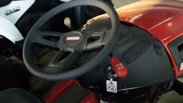 ขายถูกรถตัดหญ้า craftsman YT3000 เครื่องเสีย (ขาย Body)