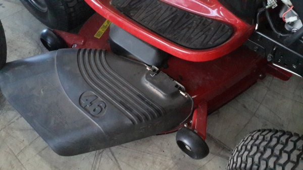 ขายถูกรถตัดหญ้า craftsman YT3000 เครื่องเสีย (ขาย Body)