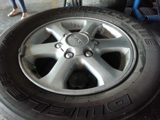 ยาง 245 70 16 พร้อมแม็กซ์ขอบ 16ยางสวยๆคุ้มๆ ครับ DR.ยางยนต์ แม่กลอง