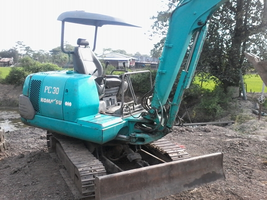 ขายPC 30-7สภาพช่วงล่าเต็ม เอวแน่น มีลายแย็ก เครื่องดีปั๊มนิ้ว แห้งๆ สภาพเหมือนรถนอก ขายPC 30-7สภาพช่วงล่าเต็ม เอวแน่น มีลายแย็ก เครื่องดีปั๊มนิ้ว แห้งๆ สภาพเหมือนรถนอก